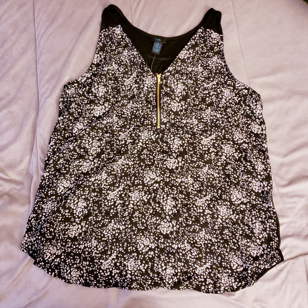 Plus Black Floral Print Zip Front Tank Top
